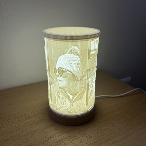 Personalizirana 3D LED svetilka | Lily